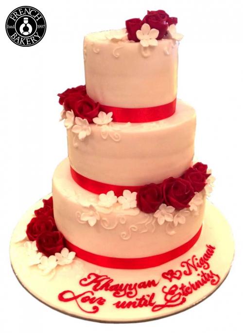 Wedding Cake 105