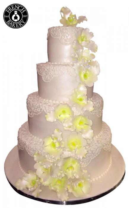 Wedding Cake 135