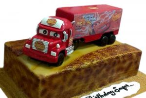 Vehicle Cake 055