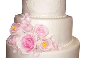 Wedding Cake 129